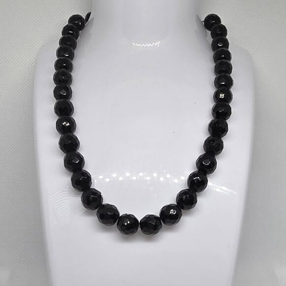 None and/or Unknown Jewelry - Black Faceted Choker Style